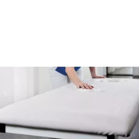 Lingettes nettoyantes et désinfectantes de surfaces Sans alcool
